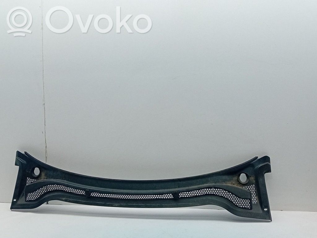 Moldura del limpia   YM21605080