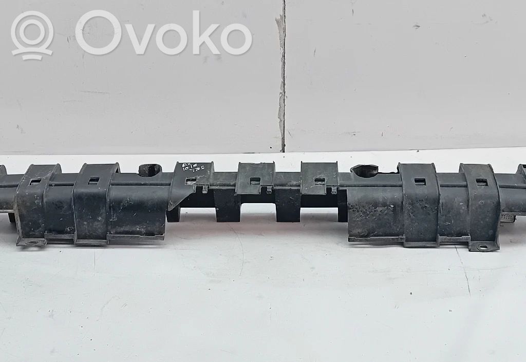 Mercedes-Benz Vito Viano W639 Support de pare-chocs arrière