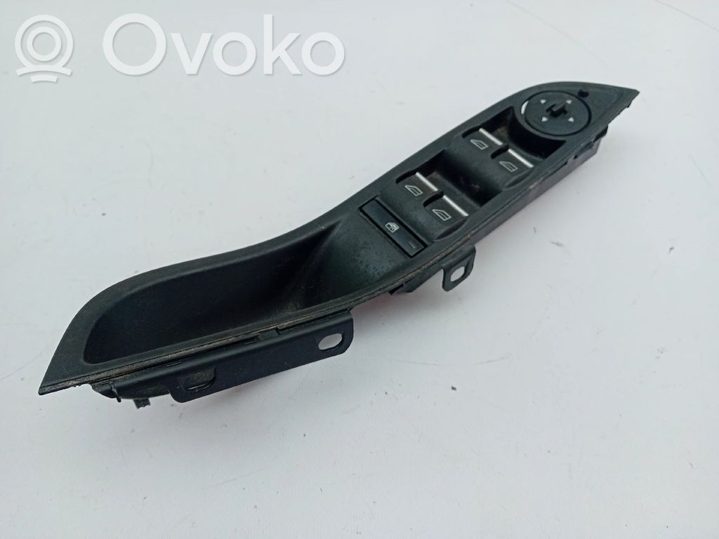 Ford Focus Interrupteur commade lève-vitre 