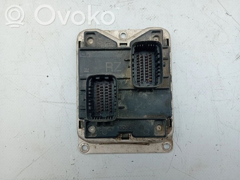 Unidad de control/módulo del motor   90532610RZ,0261204475