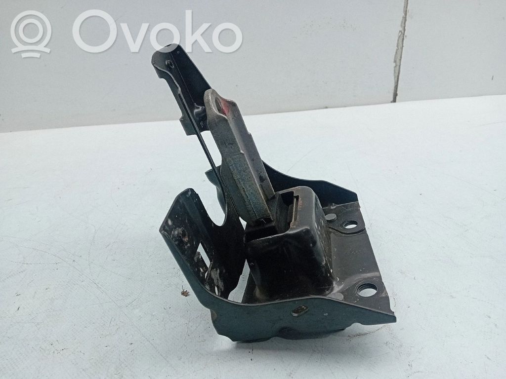 Supporto di montaggio del motore   9806658980