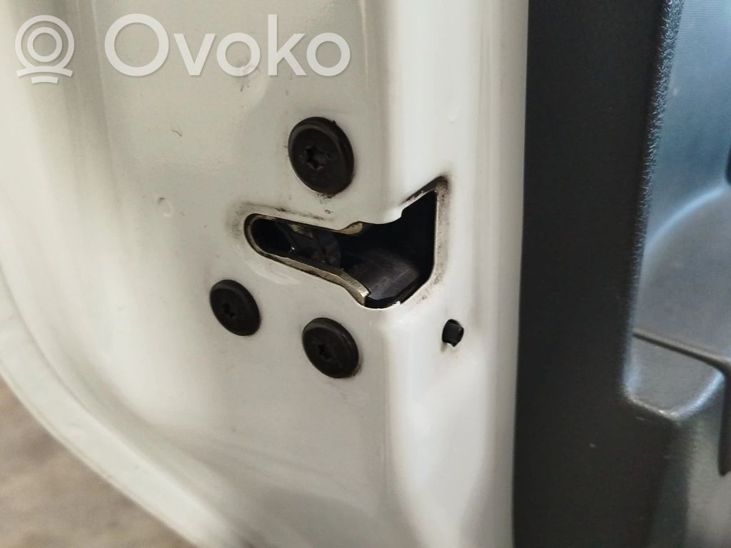 Dacia Sandero II Încuietoare ușă spate 