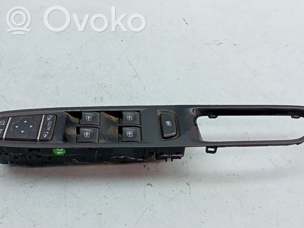 Renault Captur Comutator comandă geamuri electrice 