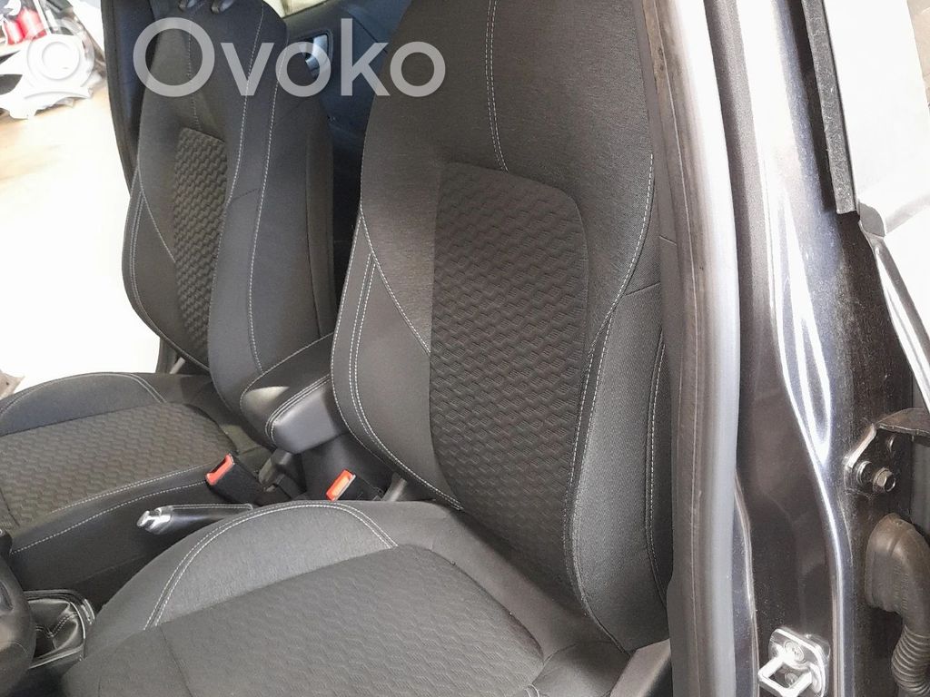 Ford Puma Scaun șofer 
