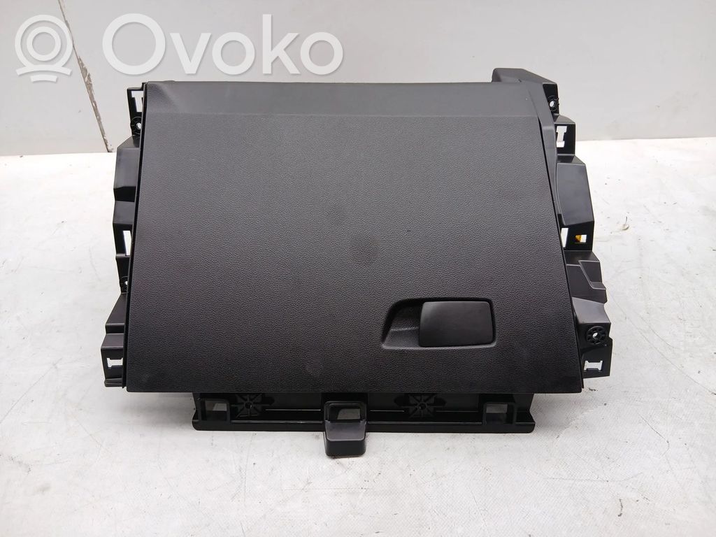 Guantera   685005441R