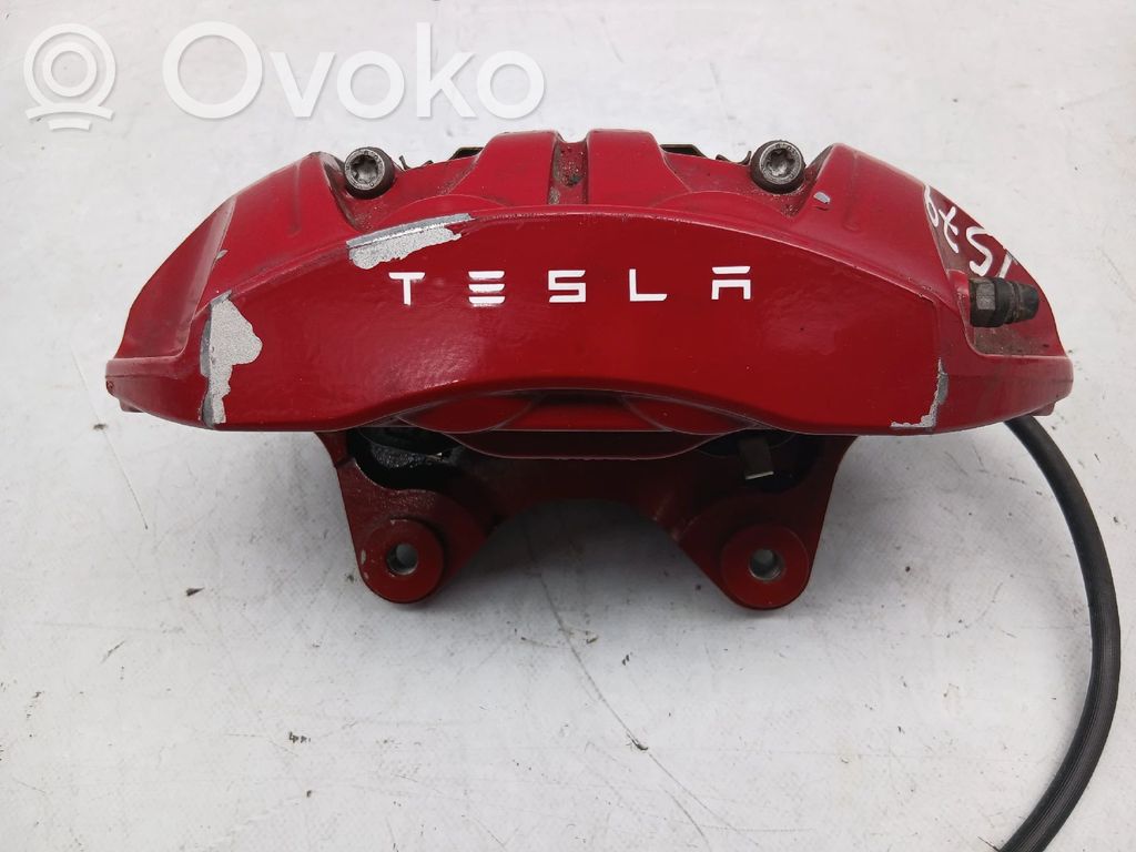 Front brake caliper   20C8470200