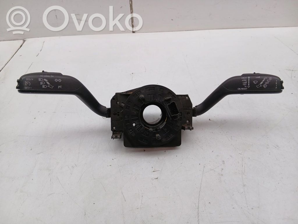 Seat Ibiza IV (6J,6P) Bague collectrice/contacteur tournant airbag (bague SRS)