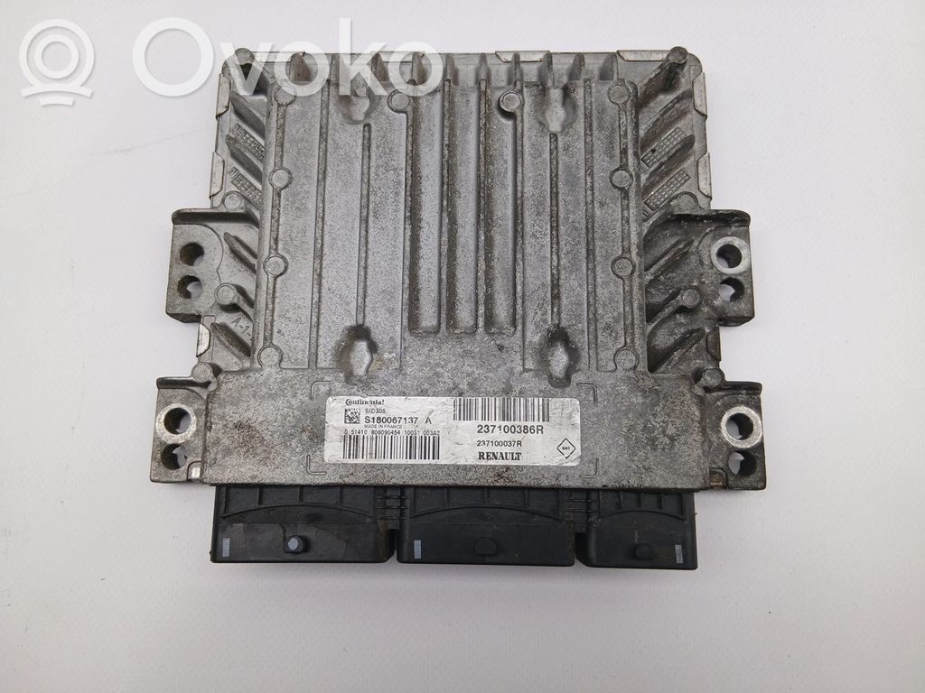 Renault Megane III Sterownik / Moduł ECU 