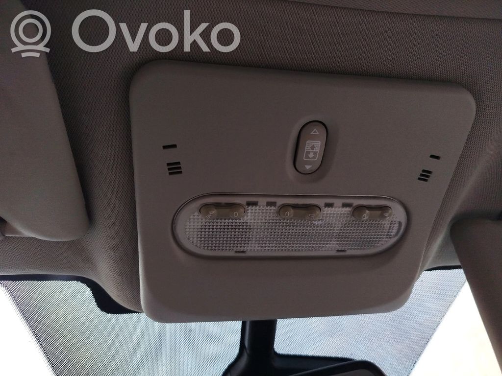 Nissan Qashqai Kattokonsolin valaisinyksikön koristelista 