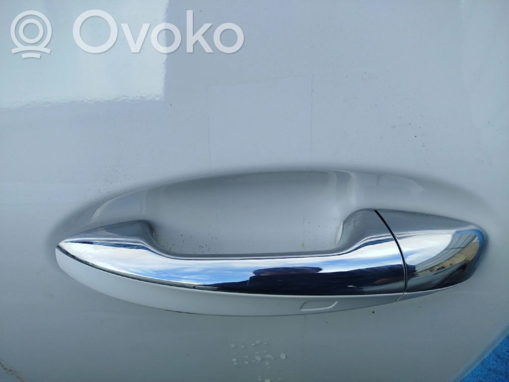 Mercedes-Benz GLA H247 Etuoven ulkokahva