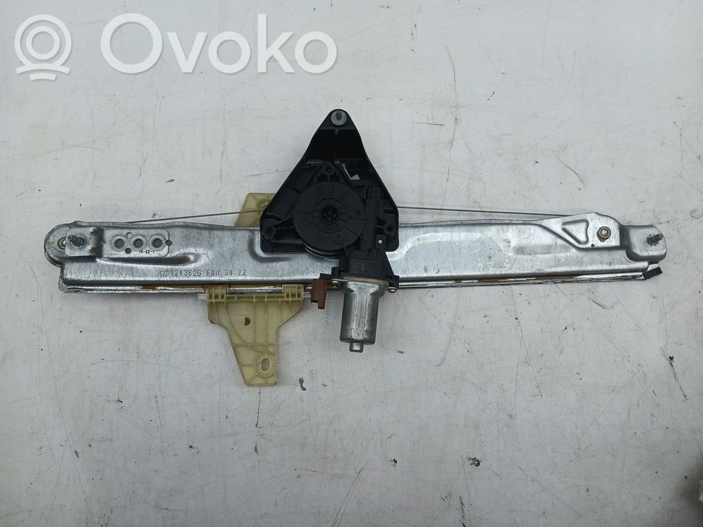 Dacia Jogger Meccanismo di sollevamento del finestrino anteriore senza motorino 