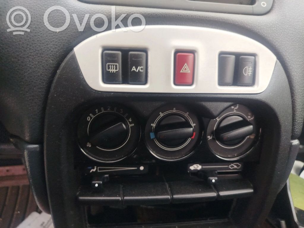 Interruptor del aire acondicionado (A/C)