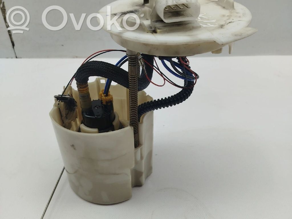 Opel Insignia A Kraftstoffpumpe im Tank
