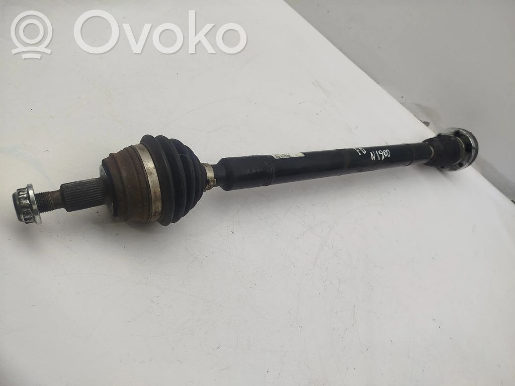 Volkswagen Golf IV Передняя полуось 