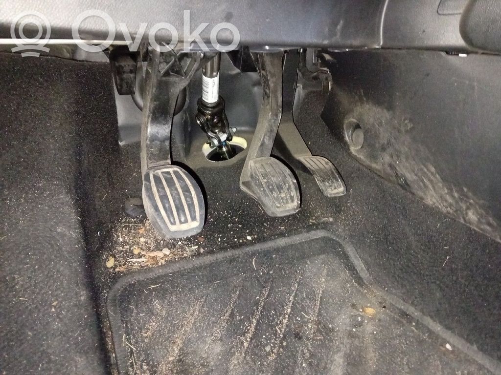 Peugeot 208 II Pedală accelerație 