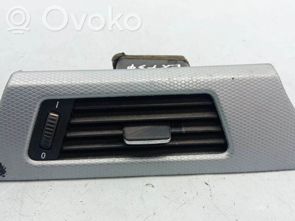 BMW 3 E90 E91 Griglia di ventilazione centrale cruscotto