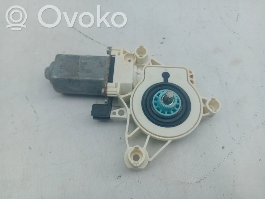 Mercedes-Benz C W206 Fensterhebermotor Tür vorne