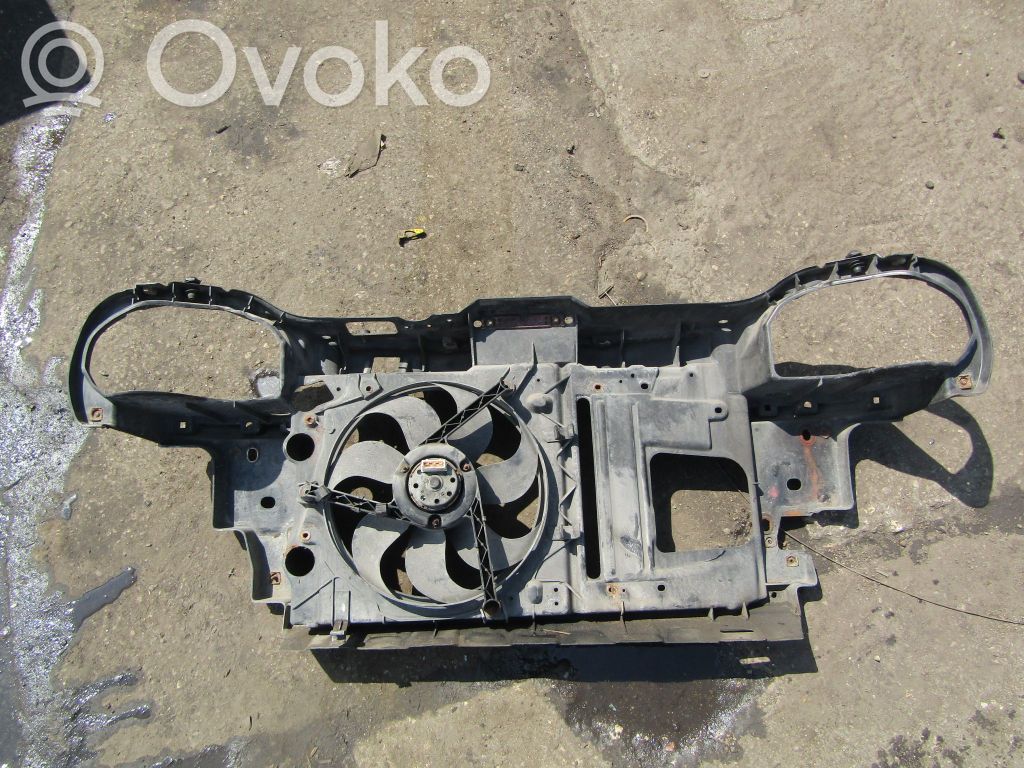 Seat Arosa Jäähdyttimen kehyksen suojapaneeli 