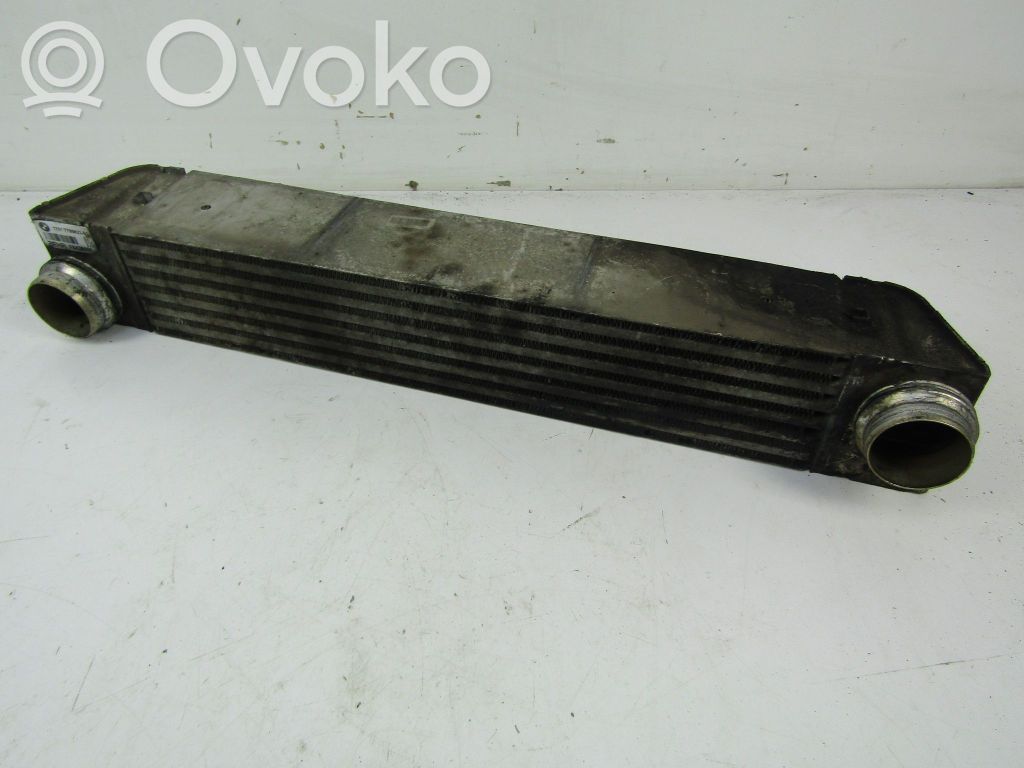 BMW 5 E60 E61 Radiatore intercooler 