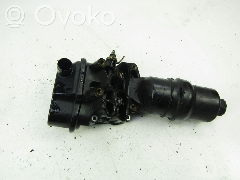 Audi A4 S4 B7 8E 8H Suport montare filtru ulei 