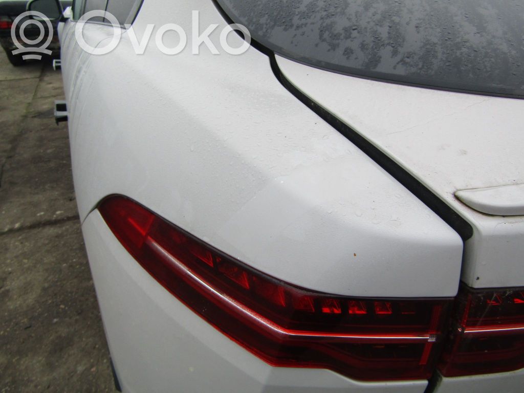 Chevrolet Meriva Aizmugurējais lukturis virsbūvē 