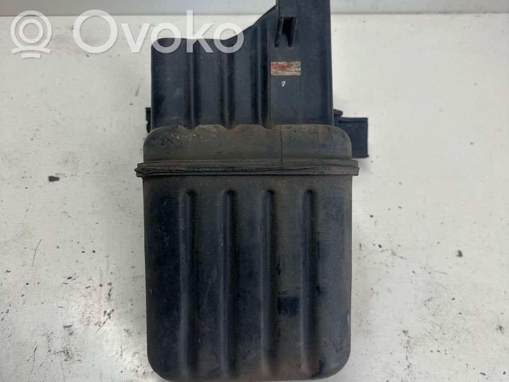 Opel Antara Rezonator / Dolot powietrza 