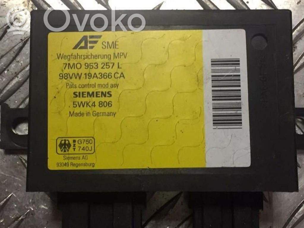 Immobilizer control unit/module   7M0953257C