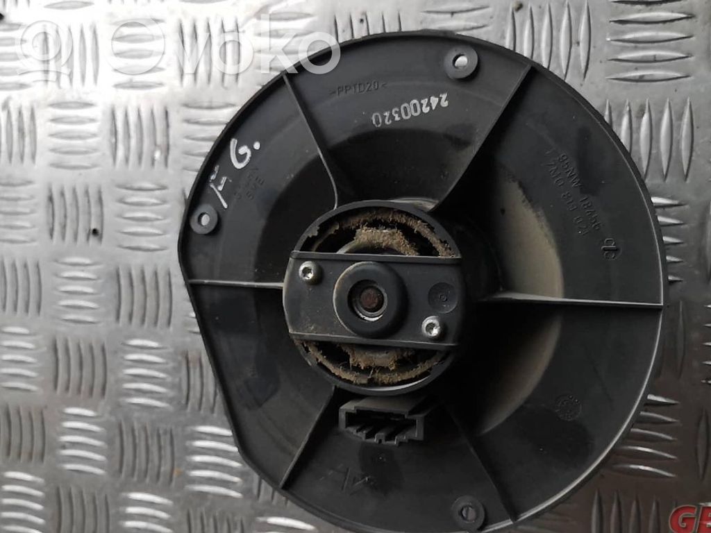 Mazā radiatora ventilators   7M0819021