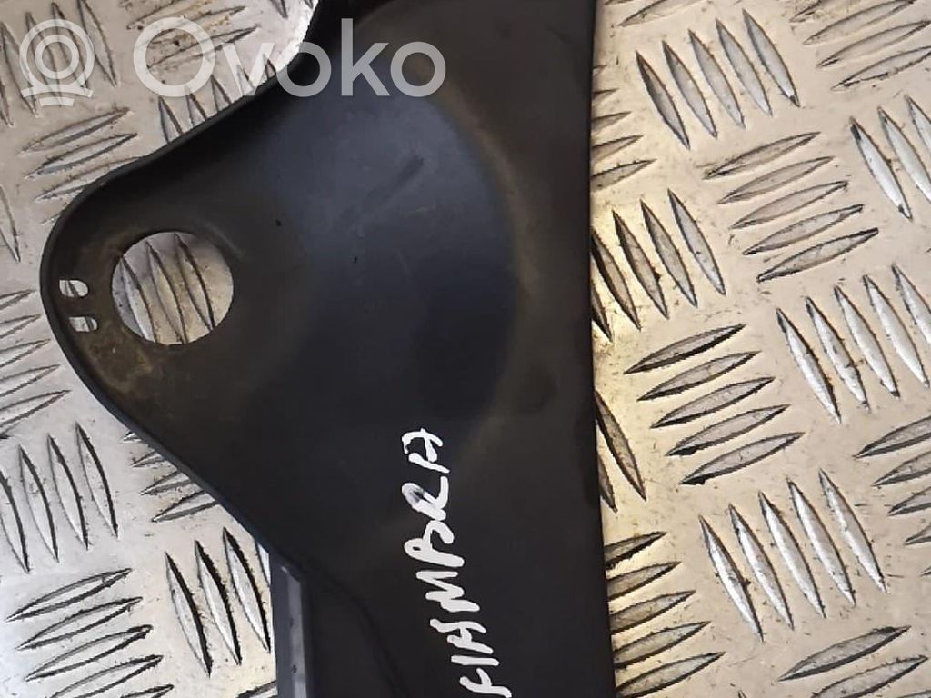 Seat Alhambra (Mk1) Wiper trim 