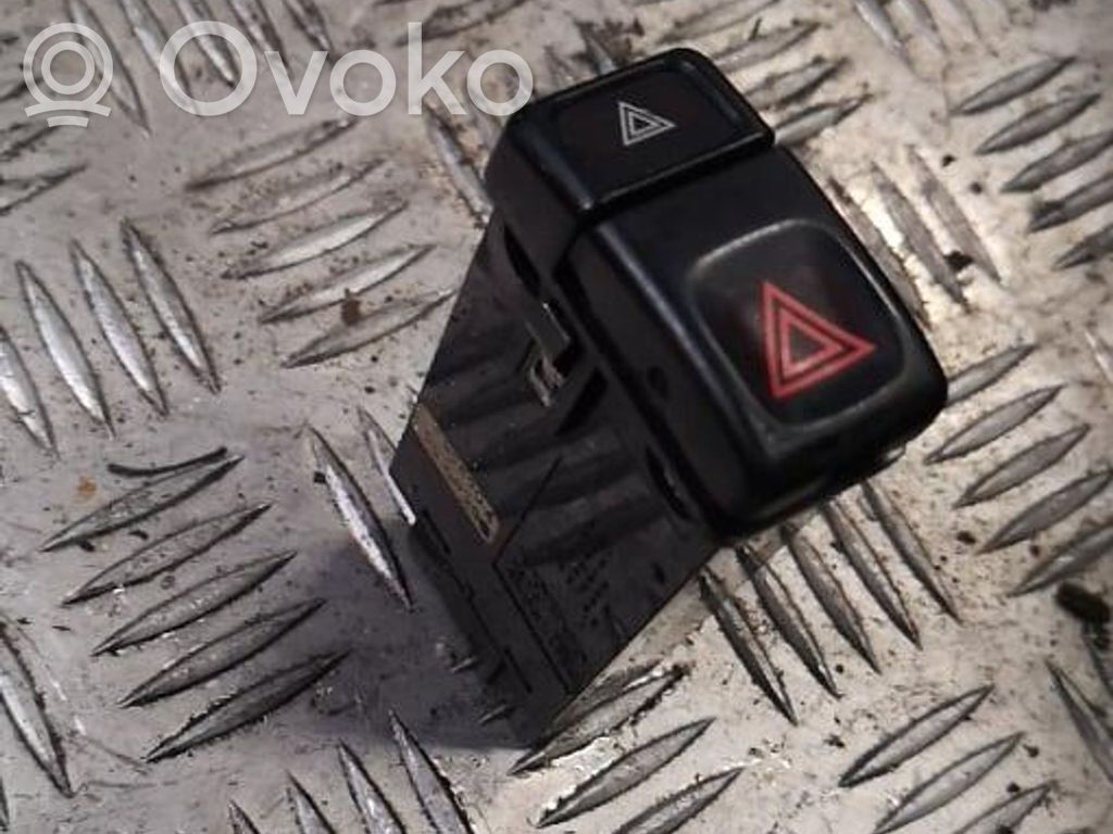 Volvo 850 Hazard light switch 