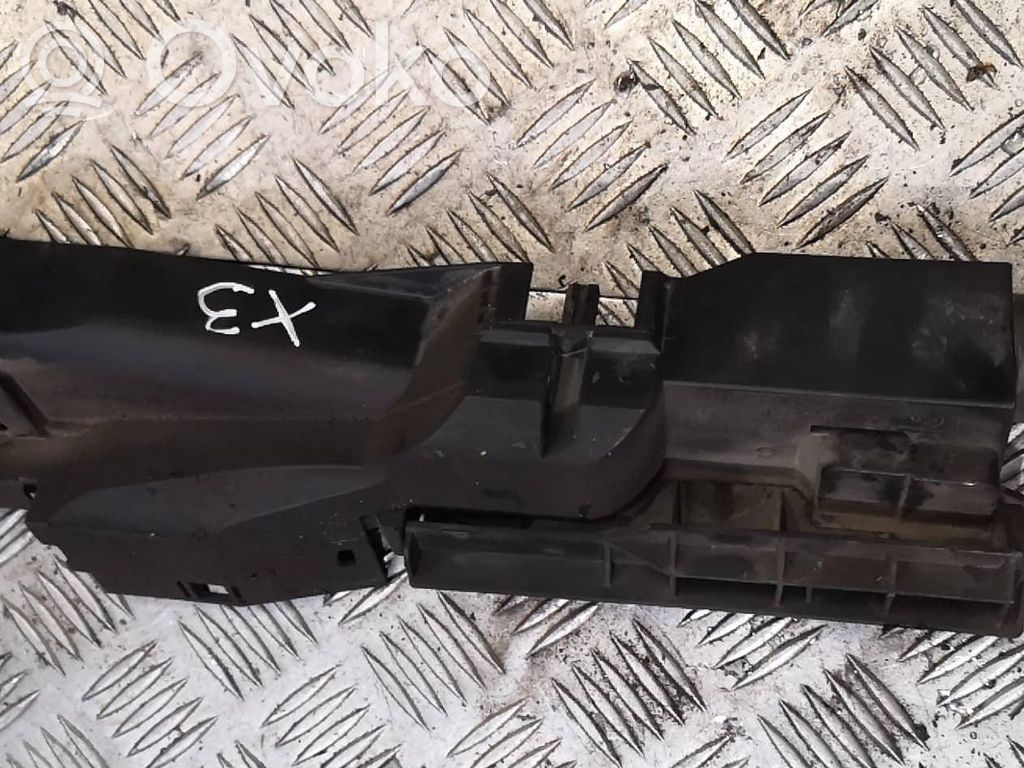 Radiator mount bracket   75302529