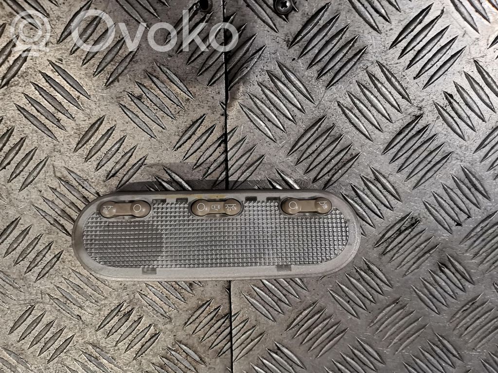 Nissan Note (E11) Front seat light 