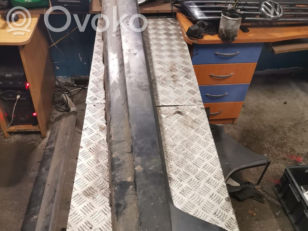 Sill   51773330865
