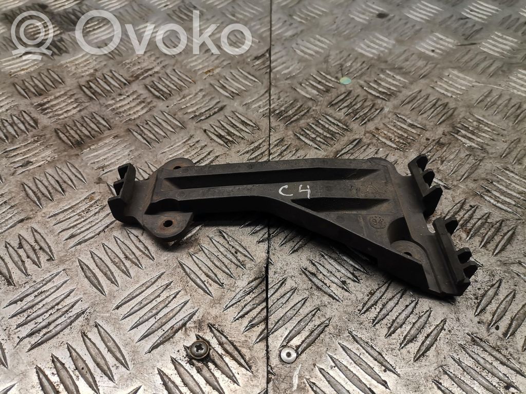Front bumper mounting bracket   4A0807283A
