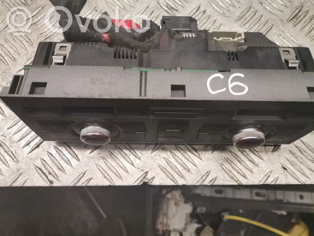 Audi A6 S6 C6 4F Climate control unit 