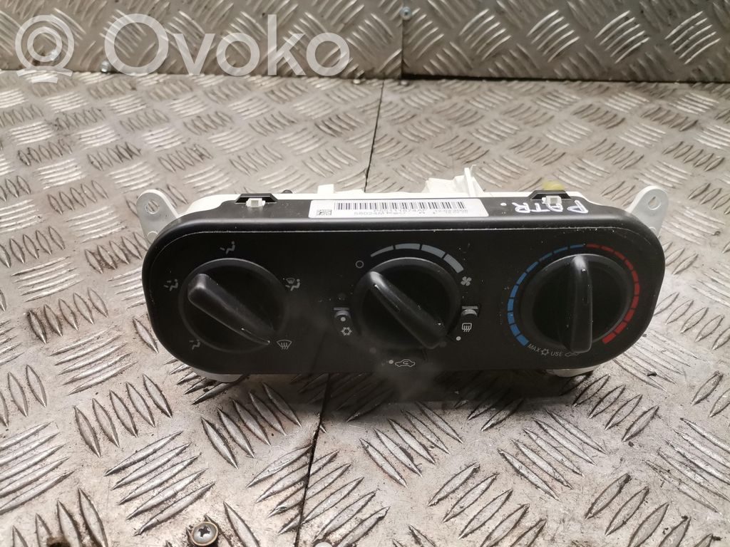 Jeep Patriot Climate control unit 