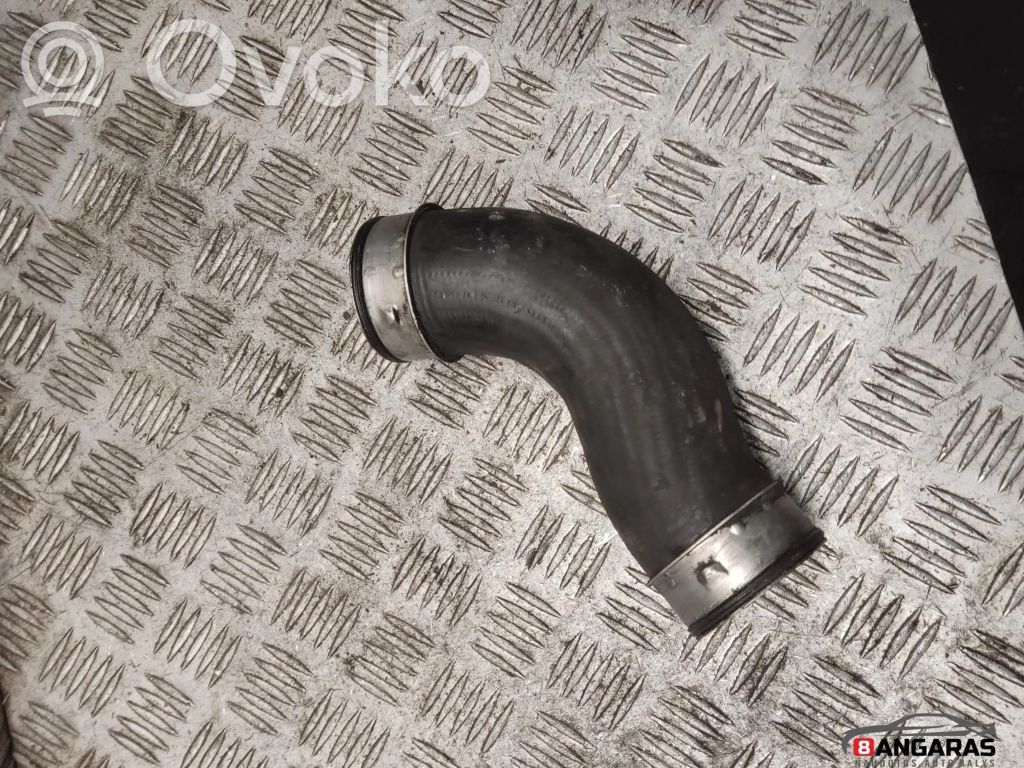 Volkswagen PASSAT B6 Intercooler hose/pipe 