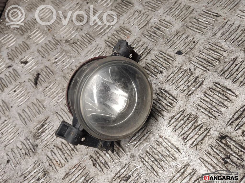 Miglas lukturis priekšā   3M5115K201AA