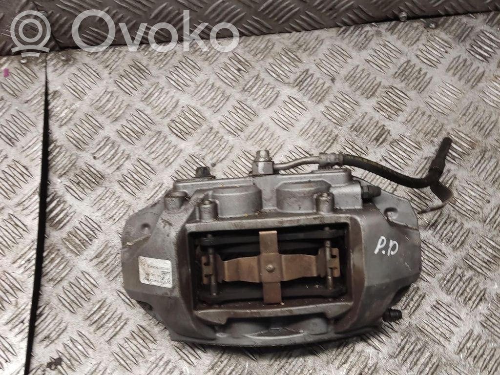 Front brake caliper   104462200F