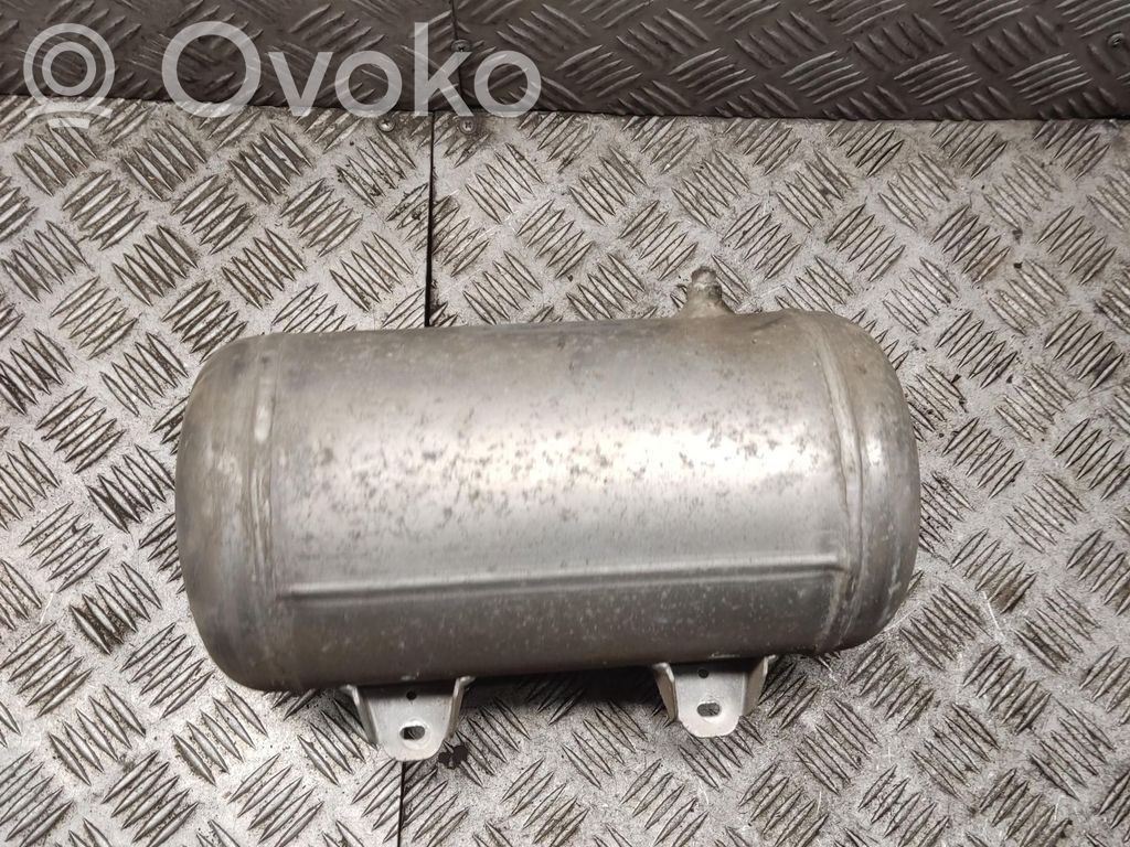 Audi A8 S8 D3 4E Vakuuma gaisa tilpne 