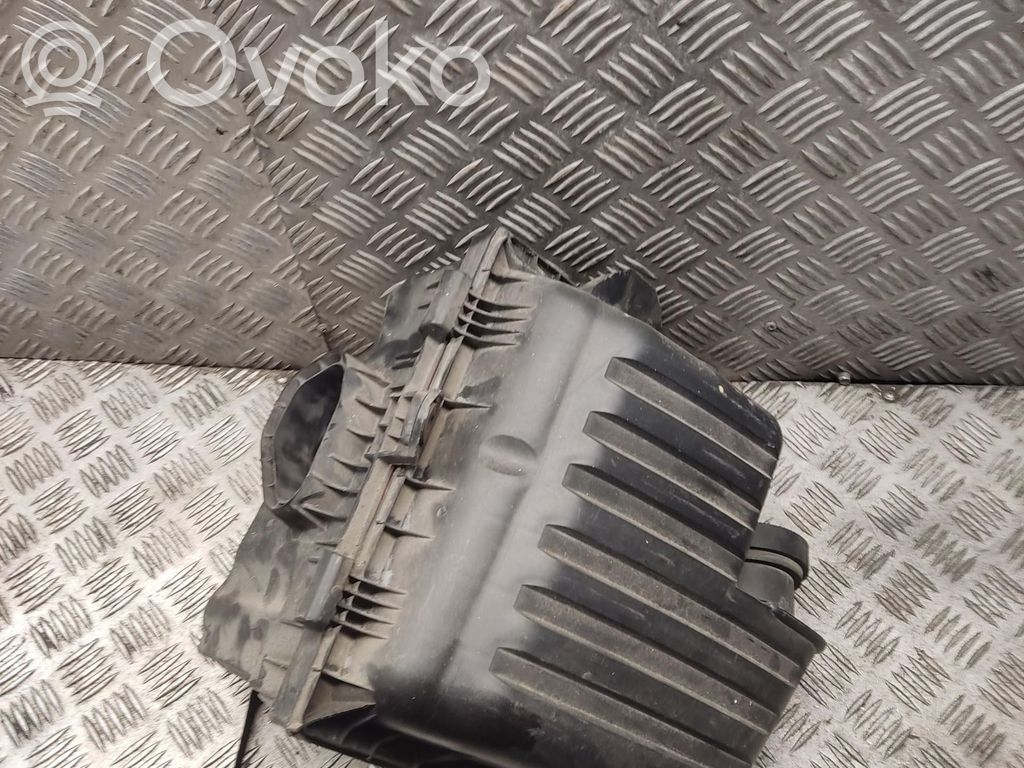 Volkswagen Sharan Air filter box 