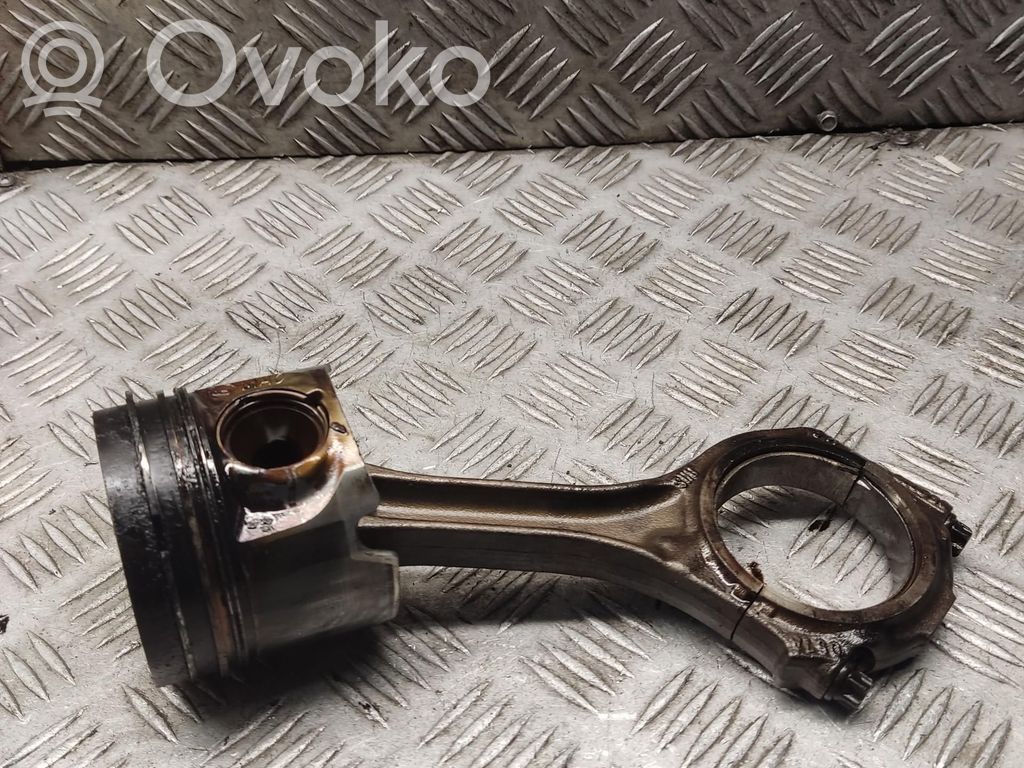 Audi A8 S8 D3 4E Piston with connecting rod 