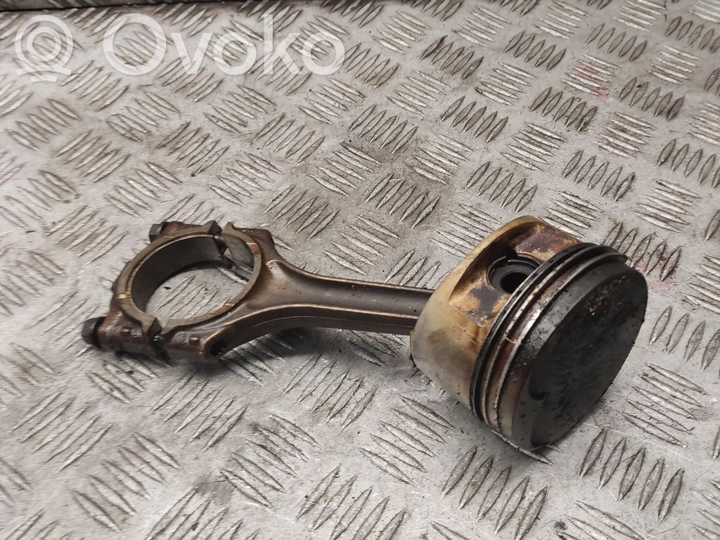 Audi A8 S8 D2 4D Pistón con biela 
