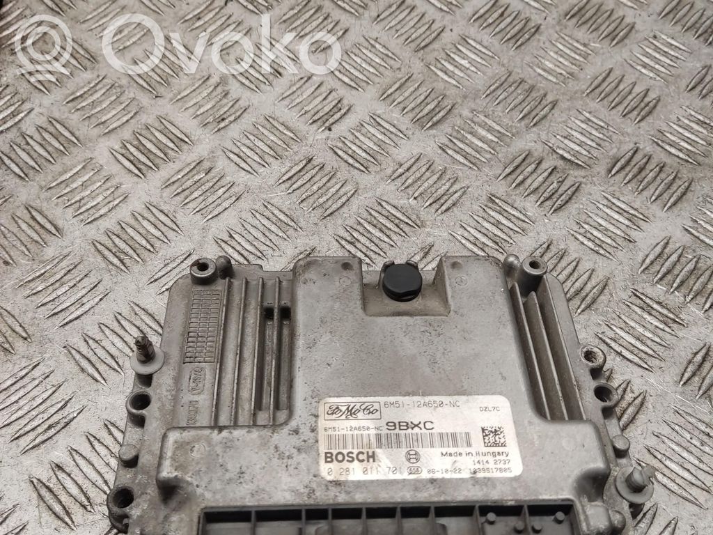 Ford Focus Engine control unit/module 