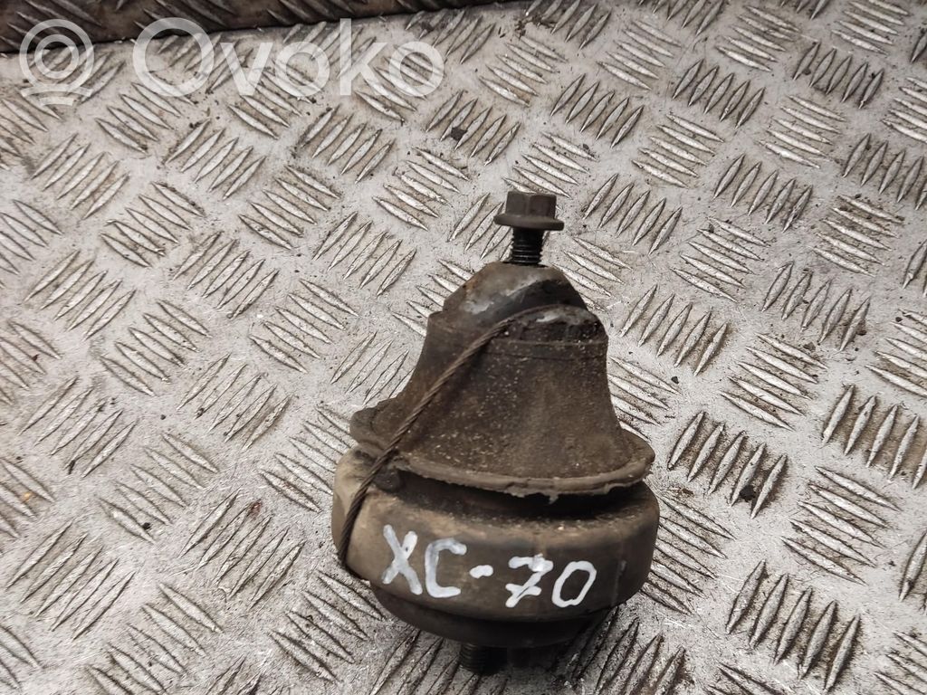 Engine mount bracket   9485551