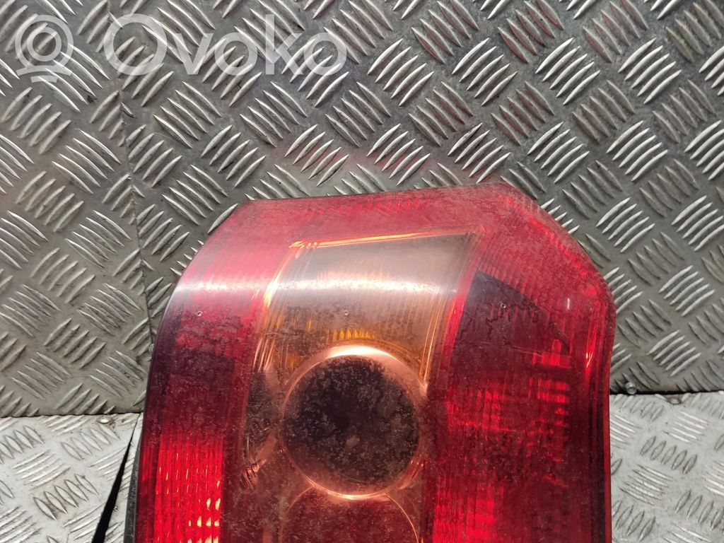 Rear/tail lights   8155002301
