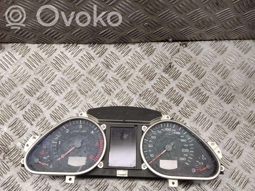 Volkswagen Caddy Speedometer (instrument cluster) 