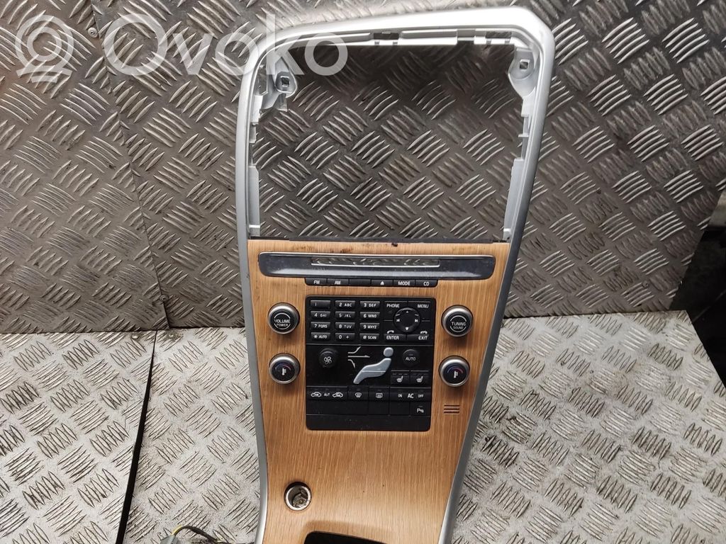 Climate control unit   30782904