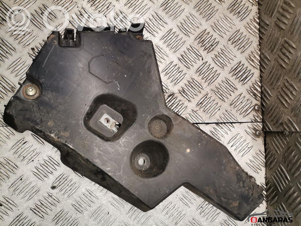 Renault Master II Front bumper mounting bracket 