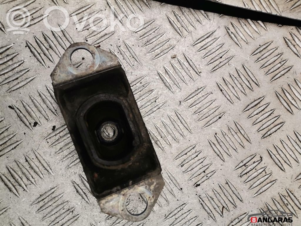 Nissan Qashqai Dzinēja spilvens 